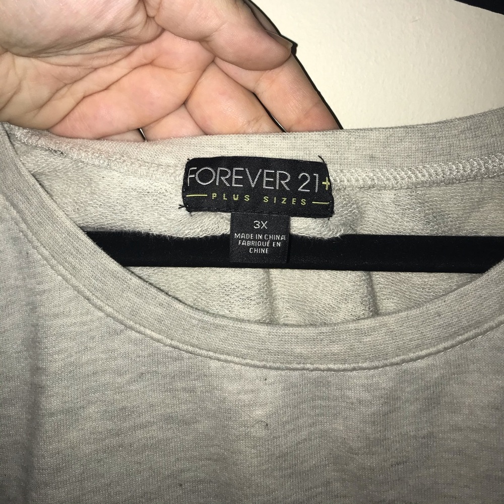 Tiger Sweater - Picture 2 of 3